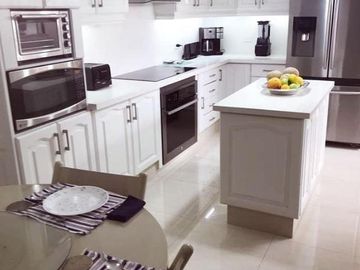 DEPARTAMENTO DE VENTA  EN QUITO TENIS DE 258 M2