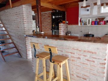 Casa en venta en Quequén - Necochea - 4 ambientes con pileta
