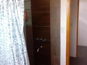 Casa en venta en Quequén - Necochea - 4 ambientes con pileta