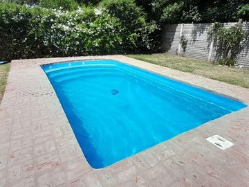 Casa en venta en Quequén - Necochea - 4 ambientes con pileta