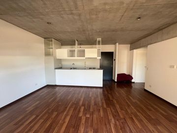 Departamento con cochera a la venta en San Fernando