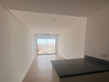 Departamentos 1 y 2 Ambientes. A estrenar. San Cristobal. Cochera. Solarium