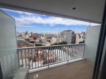 Departamentos 1 y 2 Ambientes. A estrenar. San Cristobal. Cochera. Solarium