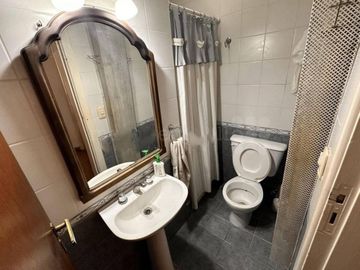 Casa en venta - 4 Dormitorios 3 Baños - 211Mts2 - Chascomús