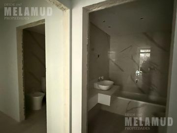 3 AMBIENTES / VENTA / PALERMO HOLLYWOOD CON COCHERA al frente