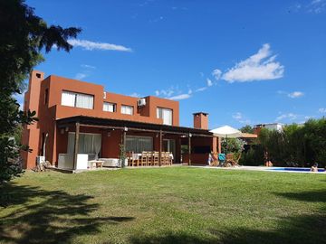 Casa en Venta en Barrio  Valle Claro, TIgre