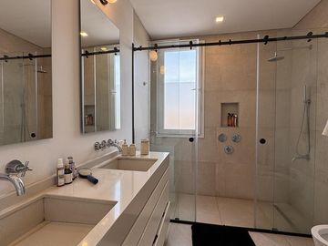Casa en venta en Barrio La Calesa, Pilará, Pilar
