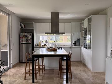 Casa en venta en Barrio La Calesa, Pilará, Pilar