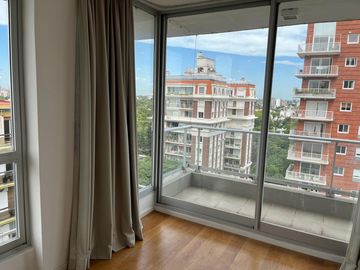 Departamento en  venta en La Lucila, 3dormitorios, 2cocheras, pileta