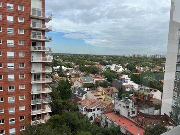 Departamento en  venta en La Lucila, 3dormitorios, 2cocheras, pileta