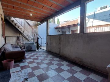 PH en Lanús Este venta