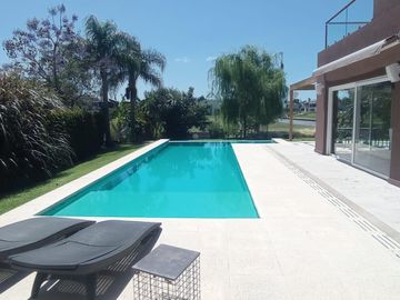 Casa en El Yacht