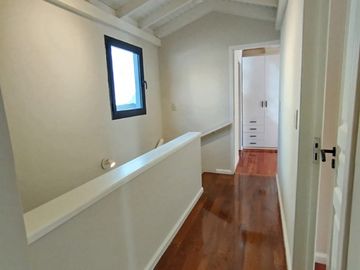 PH en venta en zona La Perla, Mar del Plata.