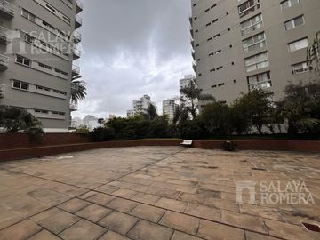 Departamento en venta 3 ambientes más dependencia en Olivos