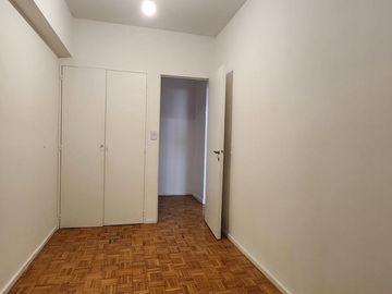 VENTA 3 ambientes super luminoso / ubicación privilegiada con Seg 24hs