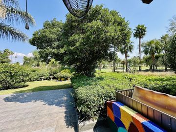 Casa en Venta en Juriquilla Frente al Campo de Golf , Queretaro