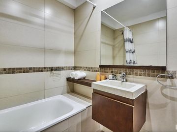 Departamento en Venta 2 ambientes  PALERMO SOHO con Cochera en Torre Oro 2222