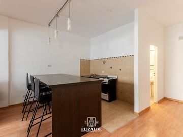 Vera y Scalabrini Ortíz - Monoambiente Grande con Patio - Villa Crespo