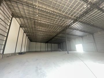 alquiler Nave industrial Galpón parque avant alvear