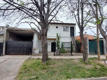 venta en bloque 3 PH de 3 amb. con cochera para 5 autos