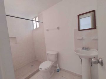 Casa en Venta en Fraccionamiento Rivieras de Oriente, Apodaca, N.L.