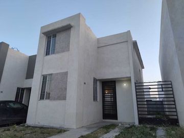 Casa en Venta en Fraccionamiento Rivieras de Oriente, Apodaca, N.L.
