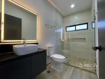 Casa en Venta, Fraccionamiento Imperial de las Animas Xalapa