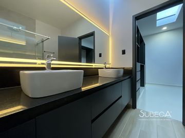 Casa en Venta, Fraccionamiento Imperial de las Animas Xalapa