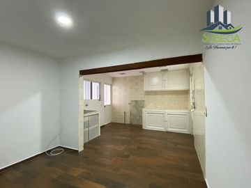 Casa con 4 recámaras en Venta Zona Araucarias Xalapa