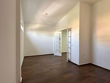 Casa con 4 recámaras en Venta Zona Araucarias Xalapa