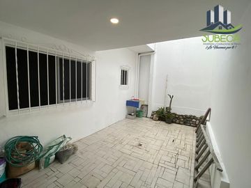 Casa con 4 recámaras en Venta Zona Araucarias Xalapa
