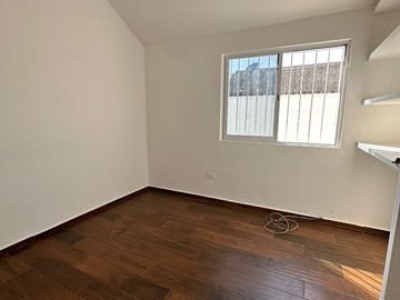 Casa con 4 recámaras en Venta Zona Araucarias Xalapa