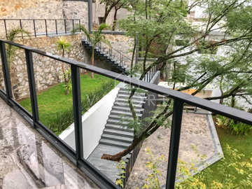 CASA EN VENTA EN LAS CAÑADAS RESIDENCIAL, ZAPOPAN