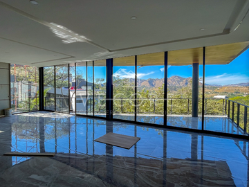 CASA EN VENTA EN LAS CAÑADAS RESIDENCIAL, ZAPOPAN