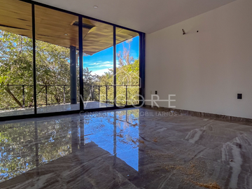 CASA EN VENTA EN LAS CAÑADAS RESIDENCIAL, ZAPOPAN
