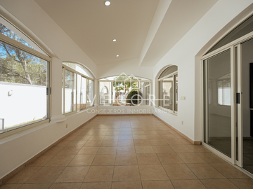CASA EN VENTA EN VALLE REAL, ZAPOPAN