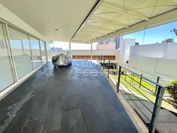 RESIDENCIA EN VENTA, LOS FRAILES, PUERTA DE HIERRO,  ZAPOPAN