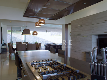 RESIDENCIA EN VENTA, LOS FRAILES, PUERTA DE HIERRO,  ZAPOPAN