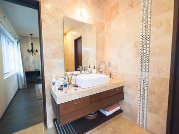 RESIDENCIA EN VENTA, LOS FRAILES, PUERTA DE HIERRO,  ZAPOPAN