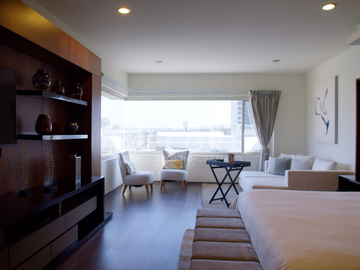 RESIDENCIA EN VENTA, LOS FRAILES, PUERTA DE HIERRO,  ZAPOPAN