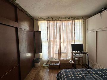 CASA AMPLIA CERCANA AL AEROPUERTO