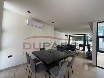 Casa en venta en el Carmen Country Club, 3-Rec. con alberca