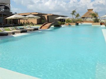 Casa en venta en el Carmen Country Club, 3-Rec. con alberca