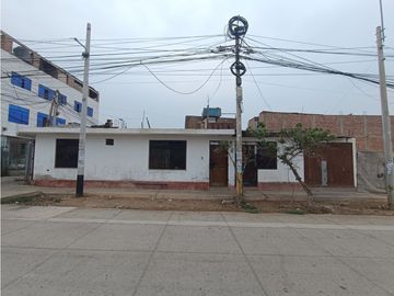 VILLA EL SALVADOR - VENTA CASA COMO TERRENO - ÁREA 108 m2