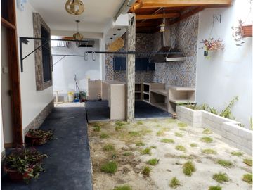 SE VENDE CASA EN YURIMAGUAS, LORETO