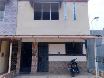 SE VENDE CASA EN YURIMAGUAS, LORETO0