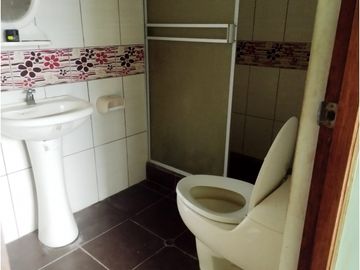 SE VENDE CASA DE 3 PISOS EN YURIMAGUAS, LORETO