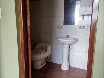 SE VENDE CASA DE 3 PISOS EN YURIMAGUAS, LORETO