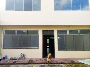 SE VENDE CASA DE 3 PISOS EN YURIMAGUAS, LORETO