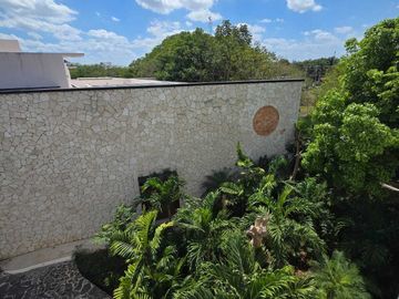 CASA EN VENTA EN HERMOSA PRIVADA EN CHOLUL MERIDA